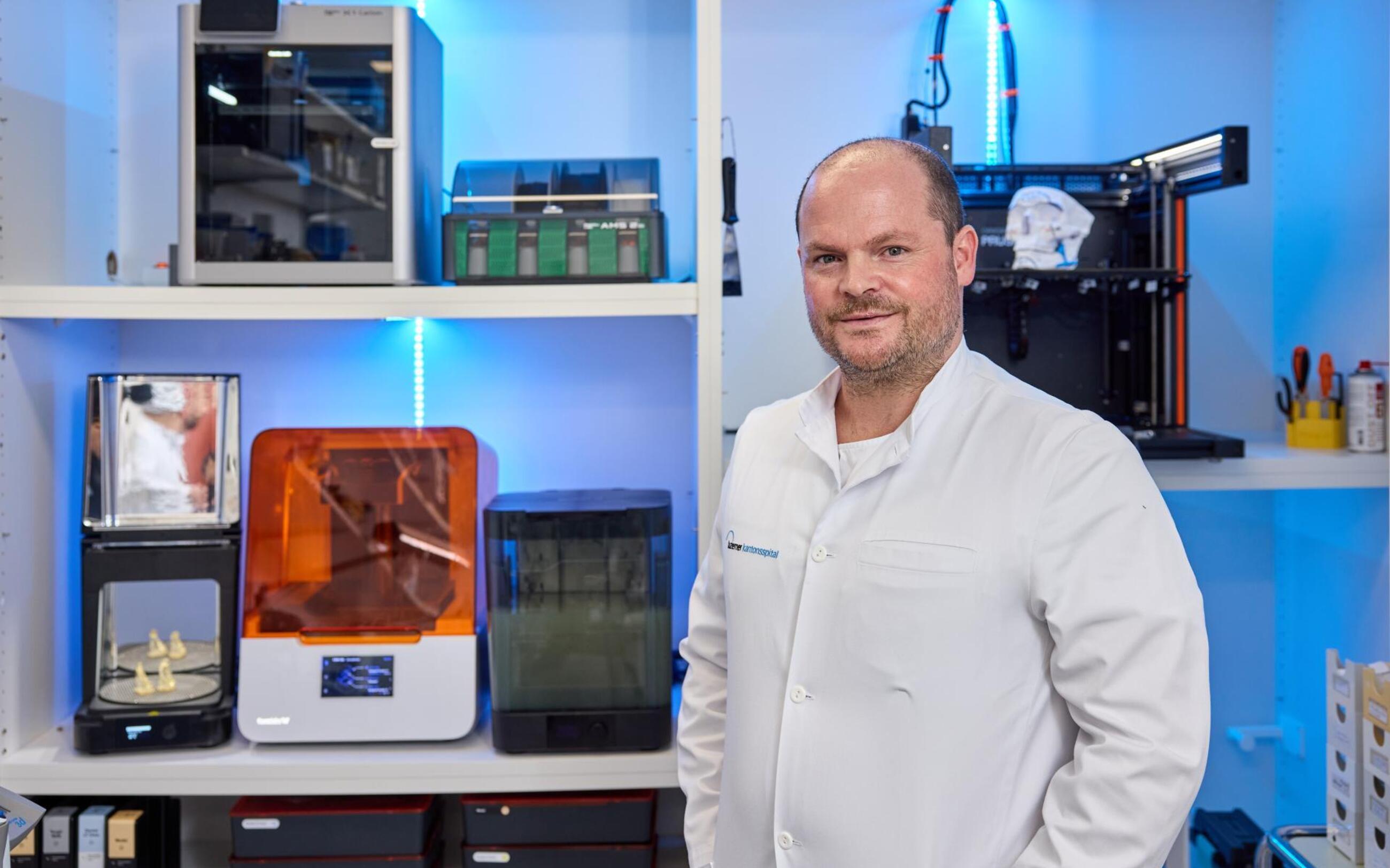 <p>Modernste technische Hilfsmittel, wie z.B. den 3D-Drucker, in der HNO und MKG</p>