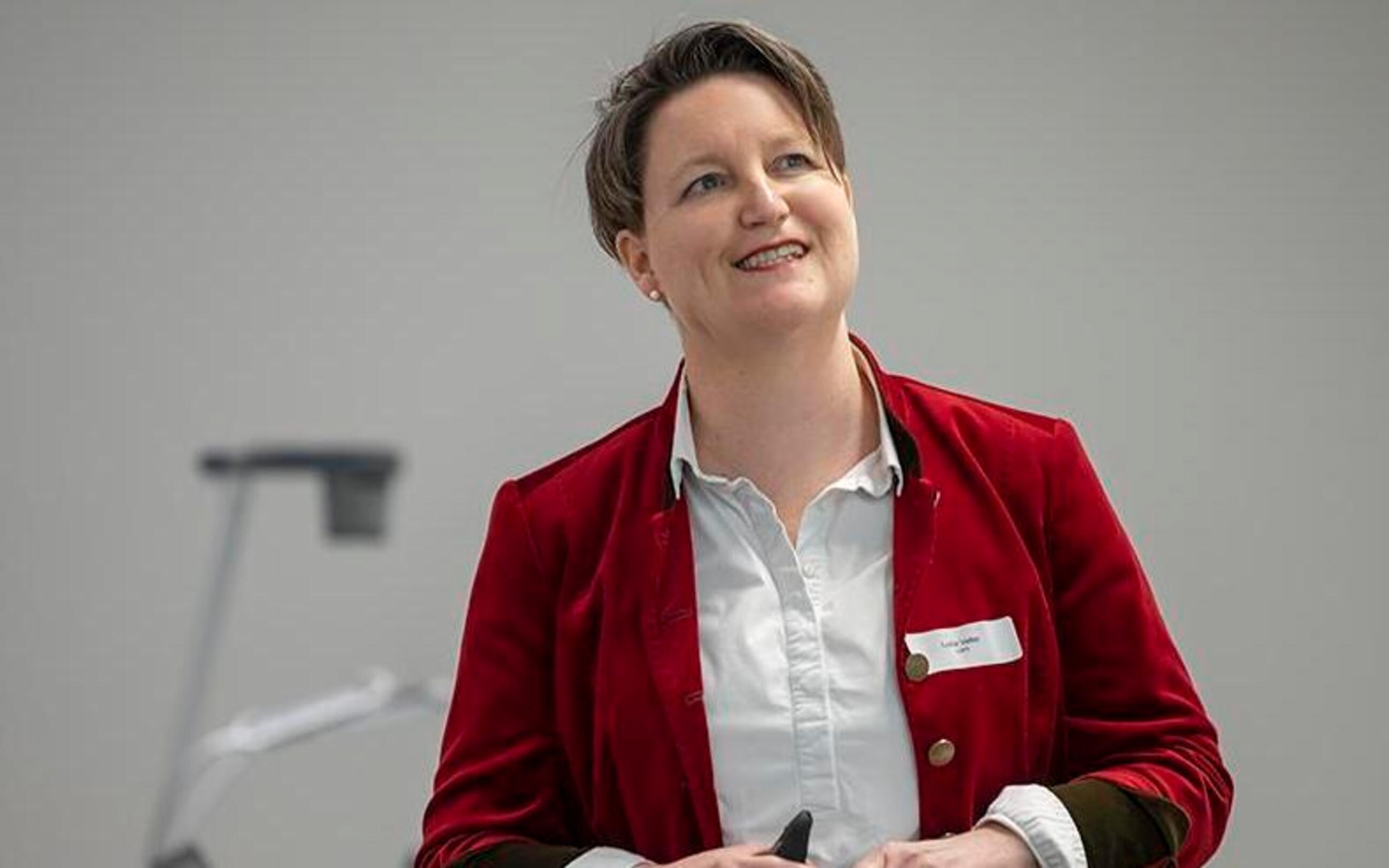 <p>Prof. Luzia Vetter Räss, Klinische Pflegewissenschaftlerin Advanced Practice Nurse</p>